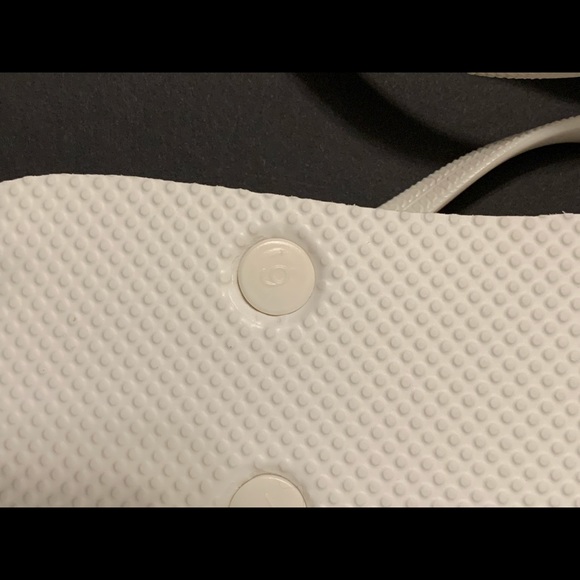 New White Old Navy Flip Flops with “Bride”, size 9 - Picture 5 of 5